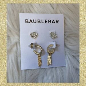 Bauble Mrs. & Diamonds Earrings Set - New on Card
